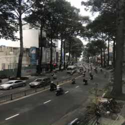 Nhà Mặt Tiền 3 Tháng 2 Quận 10 ngay Hà Đô CenTroSa