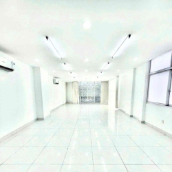 NHÀ MẶT TIỀN ỐP KÍNH KHU ĐƯỜNG D , Q-BÌNH THẠNH - 6 Tầng - Thang máy