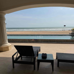 cho thue ks 21 p full nt mat tien QL22 sát huflit