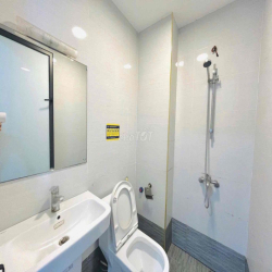 Ô TÔ ĐỖ CỬA  - FULL ĐỒ MÁY GIẶT RIÊNG TRUNG VĂN NAM TỪ LIÊM Ở GẤP CHỈ