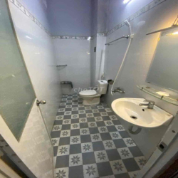 CHDV MT Lê Đức Thọ Gần Lotte Công viên Gò Vấp ban công 40m2 4.8tr/th