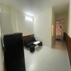 CHDV MT Lê Đức Thọ Gần Lotte Công viên Gò Vấp ban công 40m2 4.8tr/th