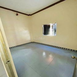 Cho thuê nhà đường Đoàn Giỏi - Aeon Mall Tân Phú - Diện tích: 4x20m