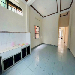 Cho thuê nhà đường Đoàn Giỏi - Aeon Mall Tân Phú - Diện tích: 4x20m