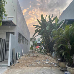 Đất mặt tiền đường 7,5m kdc đông đúc phù hợp làm kho hoặc kinh doanh