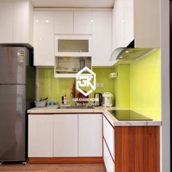 CHO THUÊ DÀI HẠN CĂN HỘ 2 PHÒNG NGỦ TẦNG CAO VIEW XÉO BIỂN TOÀ NHÀ HUD