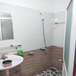 Còn một phòng vào ở ngay cần Đại học Đại Nam, điện lực
