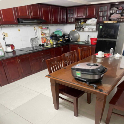 Nhà 3 tầng mới đẹp, 4m x 17m, 3PN, 3WC, Full nội thất, MT đường số 2