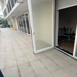 Cho thuê văn phòng tầng 1 - View nhà phố khu Sala