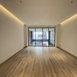 NHÀ ĐƯỜNG BÀU CÁT DIỆN TÍCH: 7X25M TRỆT 4 LẦU SÀN SUỐT, CHO THUÊ