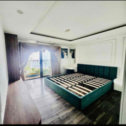 Cho thuê nhà nguyên căn. Trần Quang Diệu. Đống Đa. HN. 60m x 4 tầng 25