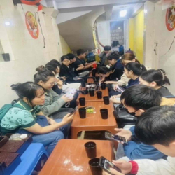 Hiện tôi có cửa hàng KD mặt đường lương thế vinh cần sang nhượng.