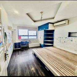 Cho thuê nhà nguyên căn. Trần Quang Diệu. Đống Đa. HN. 60m x 4 tầng 25