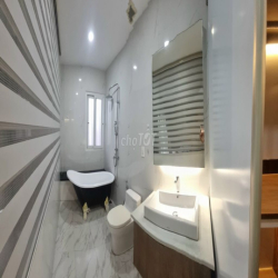 BIỆT THỰ SÂN VƯỜN MELOSA KHANG ĐIỀN - FULL NT - Ô TÔ NGỦ TRONG NHÀ 4PN