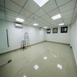 Văn phòng Tân Bình 35m2 giá 6,5 triệu tòa nhà K300 Lê Trung Nghĩa