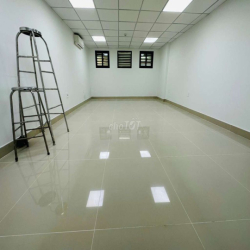 Văn phòng Tân Bình 35m2 giá 6,5 triệu tòa nhà K300 Lê Trung Nghĩa