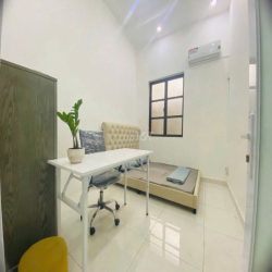 Cho thuê mặt bằng trệt nguyên sàn giá 13tr