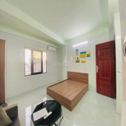 Nhà 7 tầng Ngõ 154 Trần Duy Hưng và 898 Láng 