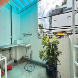 Siêu Rẻ!! 2PN 6tr5/tháng Ngay Hồ Bá Kiện CV Lê Thị Riêng Quận 10
