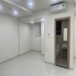 Văn phòng 56m2 cho thuê 15tr/tháng, có sẵn máy lạnh, rèm cửa. 
