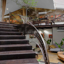 CHO THUÊ NHÀ TRẦN HƯNG ĐẠO P.Bến Thành Ngang 8m giá thuê chỉ 40 triệu