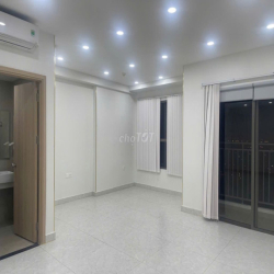 Văn phòng 56m2 cho thuê 15tr/tháng, có sẵn máy lạnh, rèm cửa. 