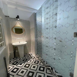 2 PHÒNG NGỦ GẦN ĐẠI HC VĂN LANG CS3