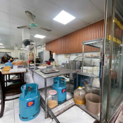 Sang nhượng Quán Phở 120 m2  kđt Việt Hưng