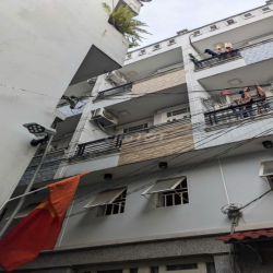 Chính Chủ - Nhà 3 Tầng 2PN 3WC, Đường Tân Hoà Đông