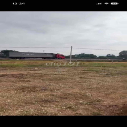 Cho thuê đất Mặt tiền quốc lộ 1A