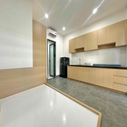 Chính chủ cho thuê Căn Hộ Mới Full Nội Thất ngay Trần Não