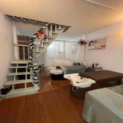 Cho thuê nhà gần khu K300 3,5x12 1 trệt 1 lầu 2pn vị trí kinh doanh