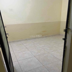 Hẻm 4m Nguyễn Ngọc Lộc Q10 thông 3/2, dt 4x10m, trệt 1 lầu 2pn