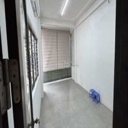 CHÍNH CHỦ CHO THUÊ NHÀ NGUYÊN CĂN 4 TẦNG MẶT PHỐ YÊN LÃNG