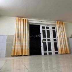 nhà trống dọn vào ớ trong ngày