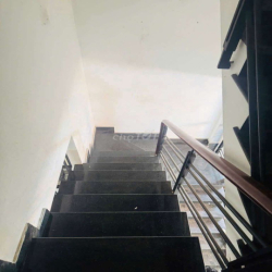 CHO THUÊ NHÀ HXH THÔNG 237 PHẠM VĂN CHIÊU P14 5PN 3WC