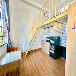 Cho thuê căn hộ duplex có gác rộng rãi mới đẹp full nội thất 100%