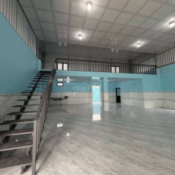 xưởng đẹp hóc môn cho thuê