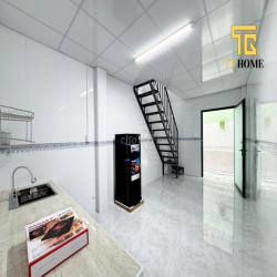 Cho thuê Căn hộ dịch vụ, 40m2 dtsd đường 3 tháng 2, 3,5 triệu