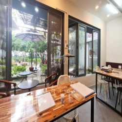 CHO THUÊ PHÒNG TRỐNG LÀM VĂN PHÒNG NGAY GA METRO THỦ ĐỨC