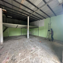 cho thuê nhà kho xưởng ngay ngã 4 Ga . 13x12m điện 3 pha