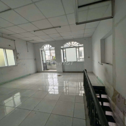 Cho Thuê Nhà Gò Vấp - Gần Emart2 - 2PN, HẺM XE HƠI