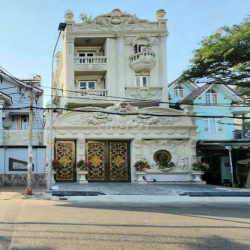 Cho thuê biệt thự mới tinh khu tên lửa dt 10*20m