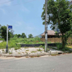 Cho thuê 180m đất ngang 10m MT đường Trần Sâm sát KS 5* Goldenbay ĐN