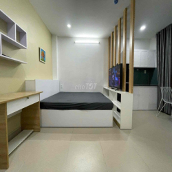 [Q2] - 🎉 Căn Hộ Cao Cấp Trống Lại - ✅ - Full Nội Thất, Nội Khu!