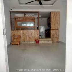 Nhà 1 Trệt 3 Lầu 4x9m 3 Phòng 3 wc đường 25 P.Tân Quy