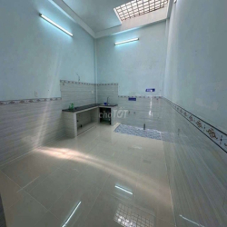 Nhà LÊ VĂN QUỚI [4x18, 3 lầu, 3pn, 3toilet] 13tr/tháng