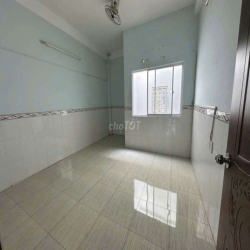 Nhà LÊ VĂN QUỚI [4x18, 3 lầu, 3pn, 3toilet] 13tr/tháng