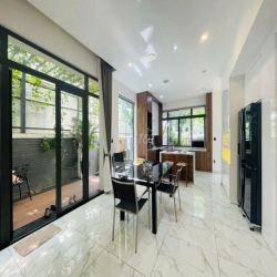 Lakeview city 5x20m full NT đẹp 25tr/th, BT Hồ 176m2 full NT 45tr/th