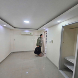 nhà thuê nguyên căn 2pn 3wc , máy lạnh ,máy giặt